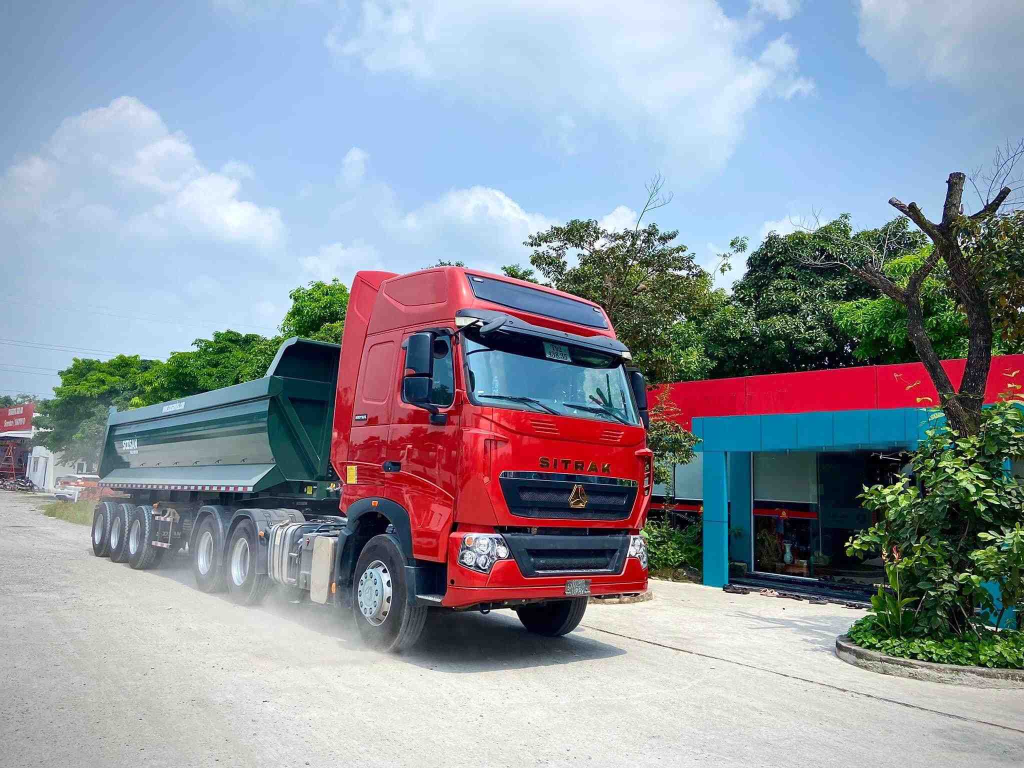 Đầu kéo Howo Sitrak 440 HP